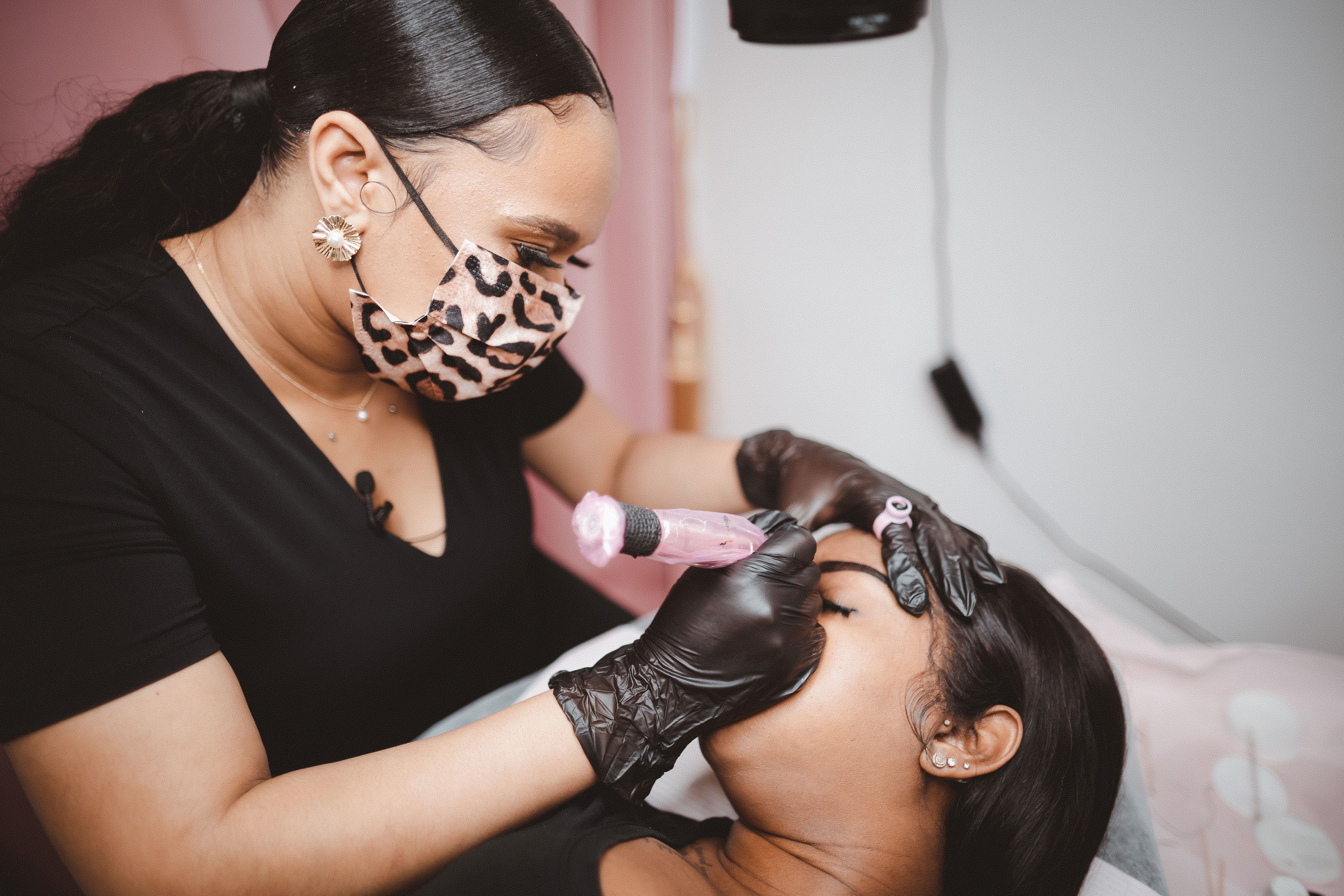 Eyebrow Touch Up